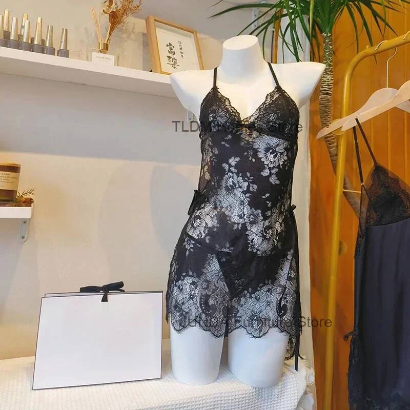 Baby Clothing Store - Manichini per biancheria intima a mezza