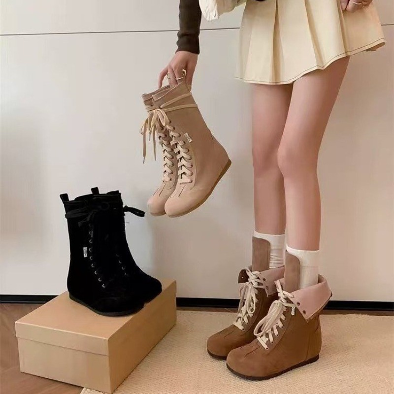Stivaletti rialzati alla moda  - Soft Sole Booties recensione e prezzo